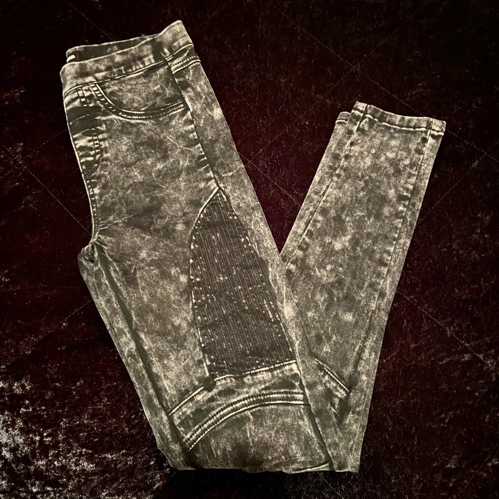 NWT FASHION NOVA Stretch Moto Leggings